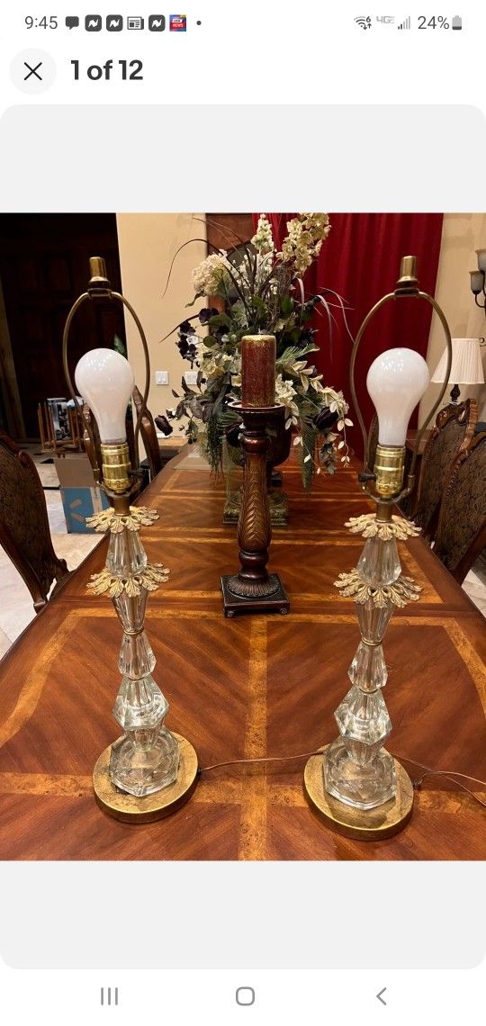 2 VINTAGE MID CENTURY HOLLYWOOD REGENCY LUCITE BRASS TABLE LAMPS