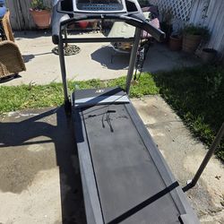 NordicTrack Treadmill iFit C 950 i