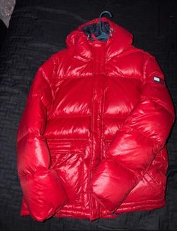 Tommy Hilfiger puffer jacket L