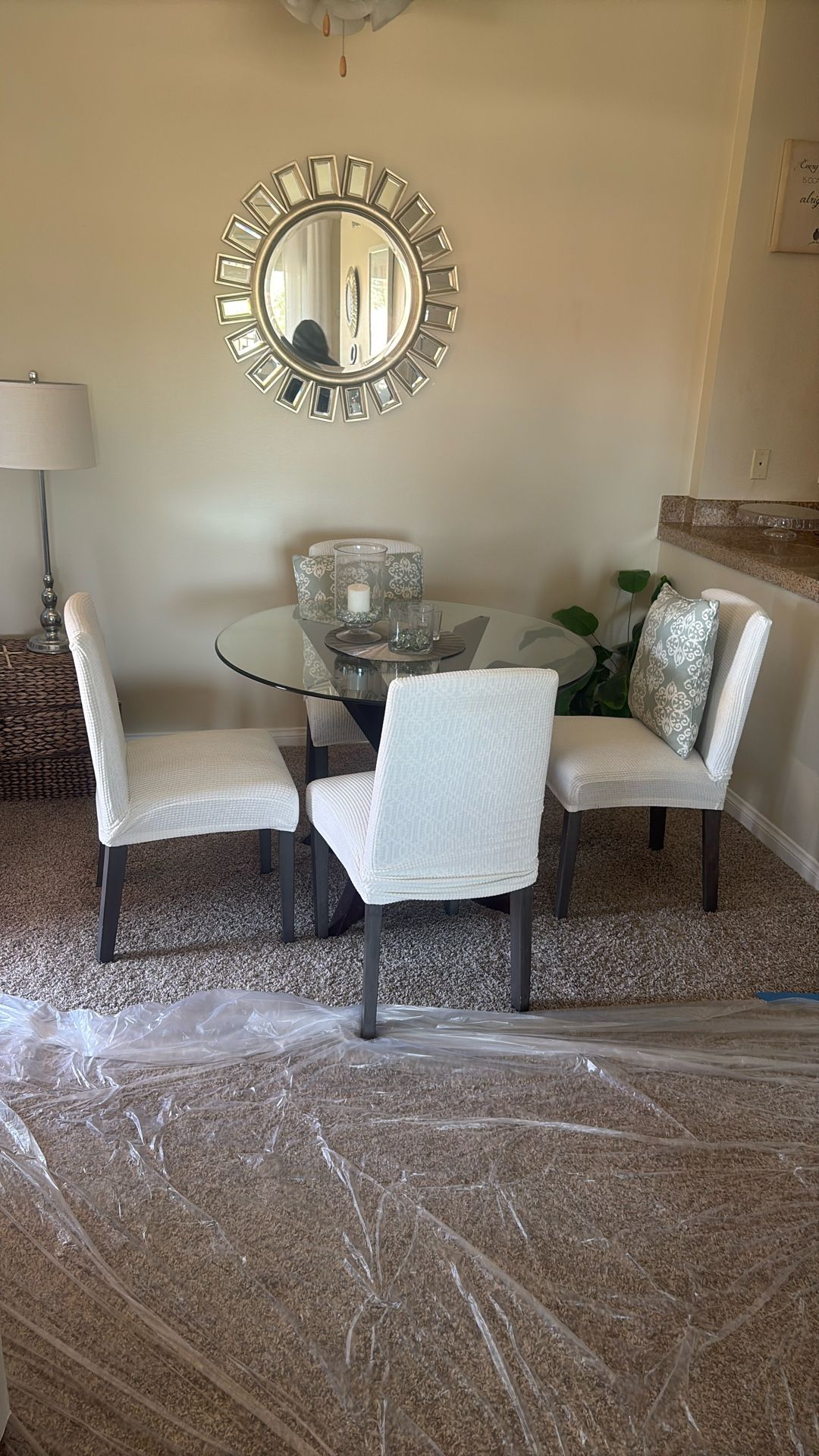 Table like new