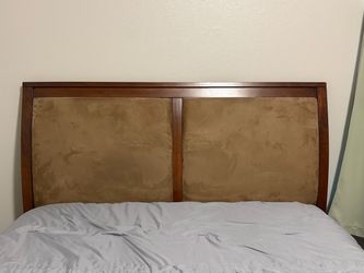 Queen Bed frame/ Queen size Mattress- Serta Perfect Sleeper