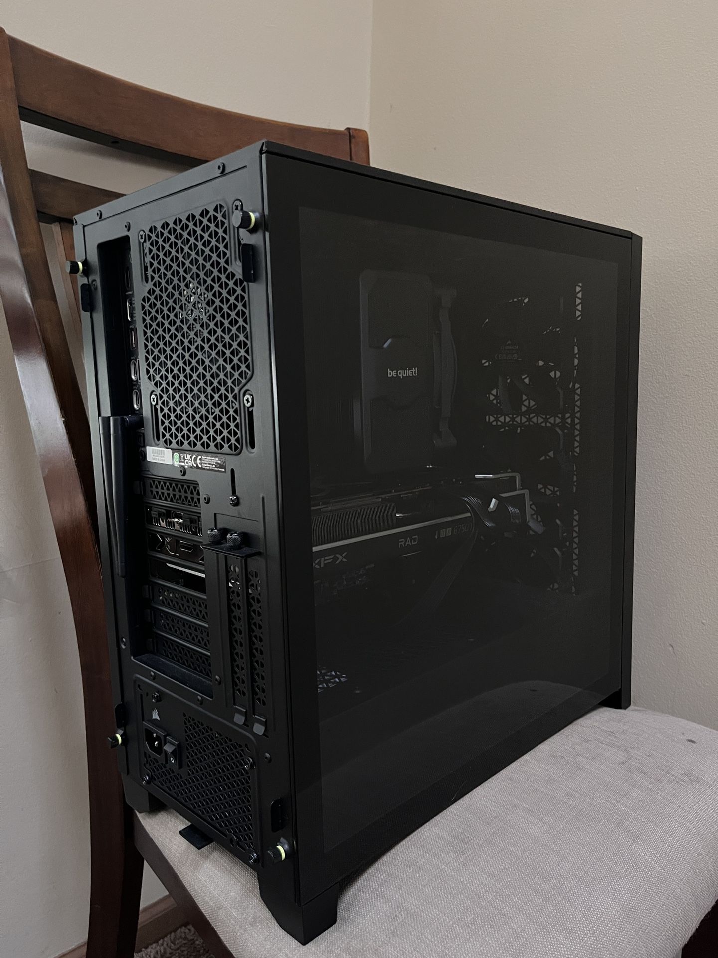Custom Built PC All Black Never Used( Negotiate Price)