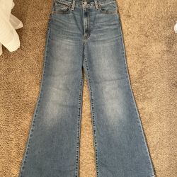 Levi’s Ribcage Bell Women’s Stretch Jeans 