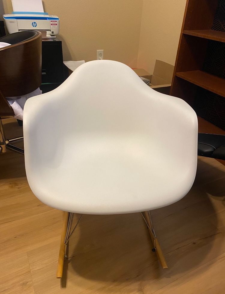 Eiffel Mid Century Bucket Rocking Chair