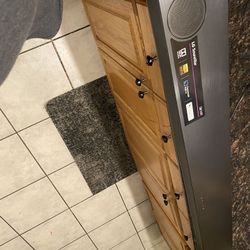 LG Big Boy Sound Bar (Dolby Atmos) 550watts