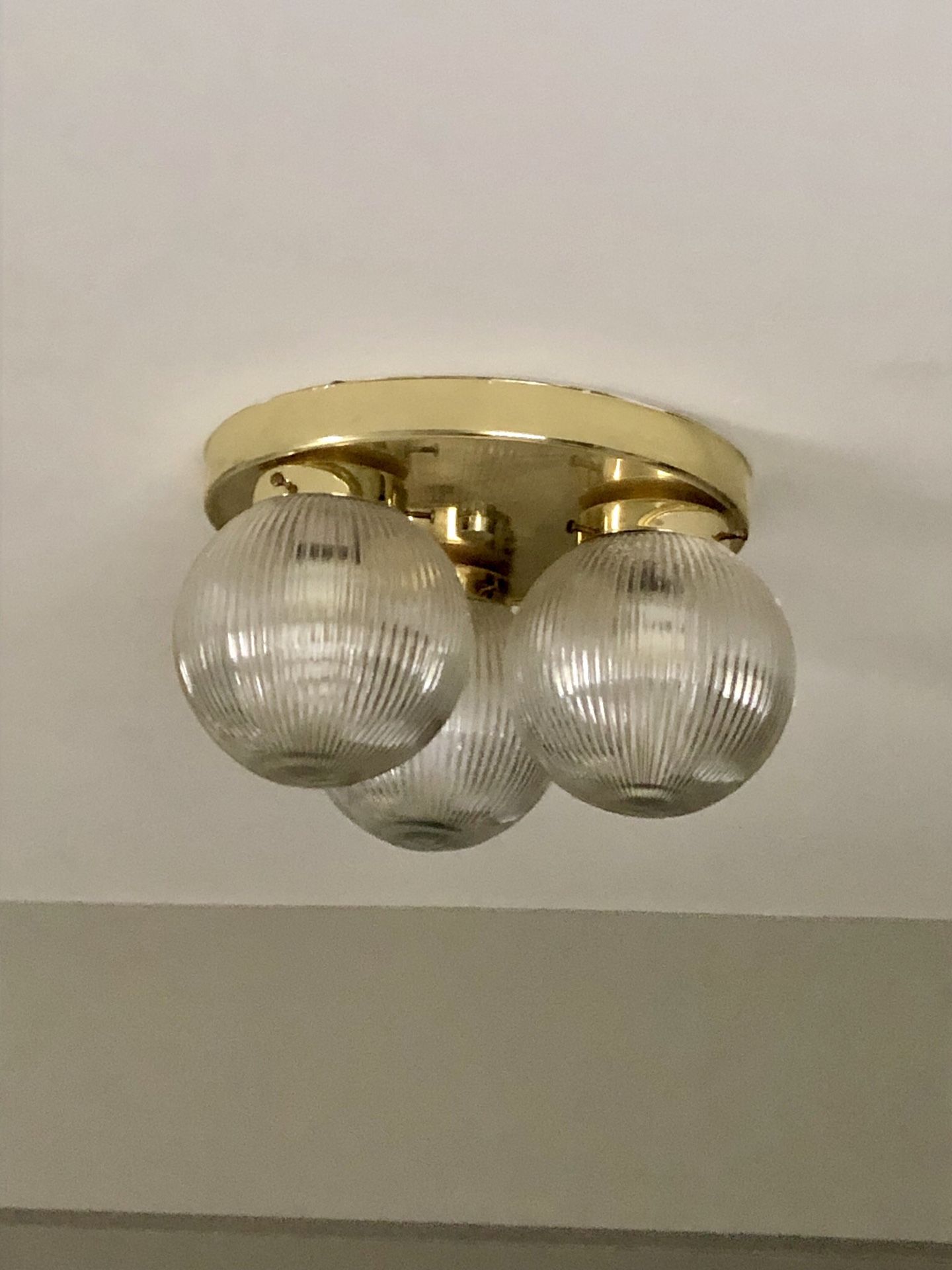 5 IDENTICAL LIGHT FIXTURES