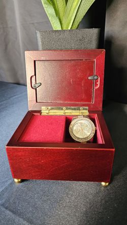 Wooden Musical Jewelry Box, Collector’s Item, Plays “Endless Love”, Vintage