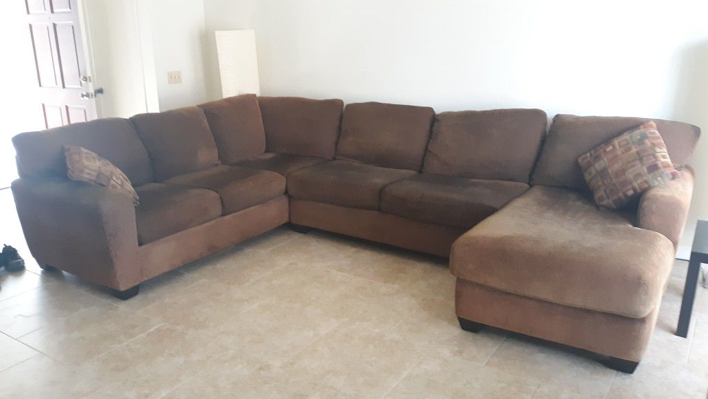 3 piece sectional sofa with chaise lounge