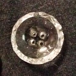 ANTIQUE GLASS BUTTON
