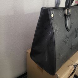 Black Tote Bag With Shoulder Straps 