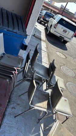 12 used chirs