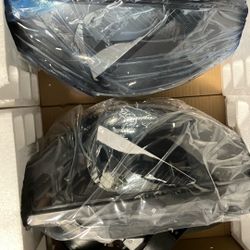 2004 Ford Focus Headlights 