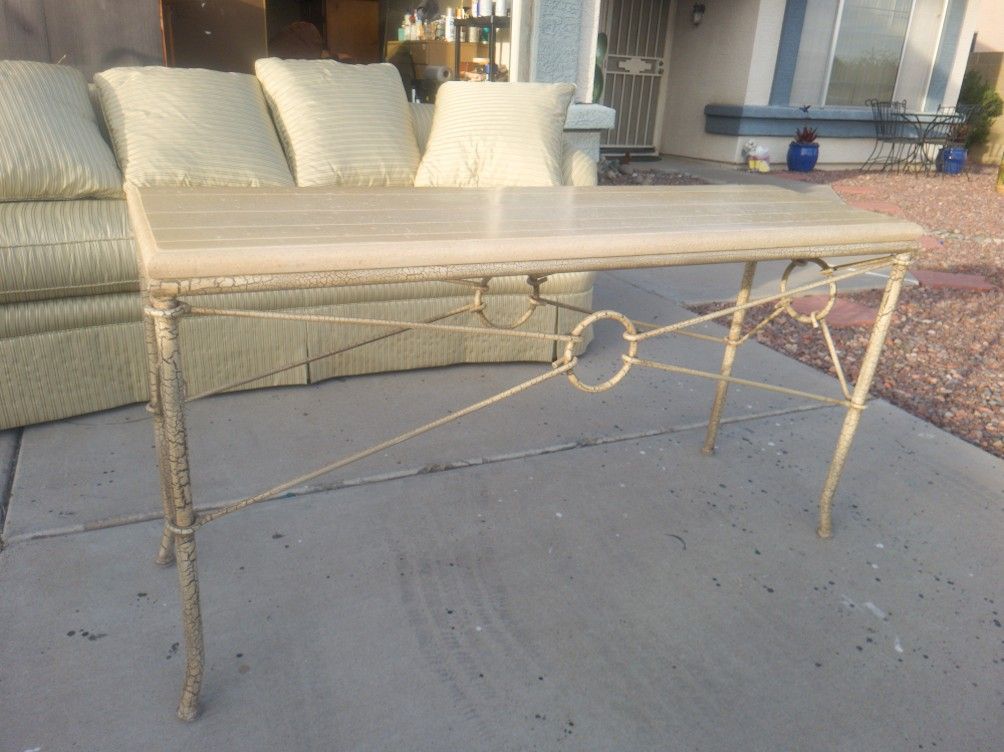 Wrought Iron Entryway/Sofatable
