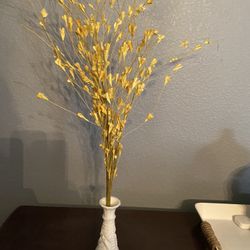 Stem With Vase