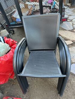 8 metal outdoor chairs