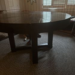 restoration hardware dining table