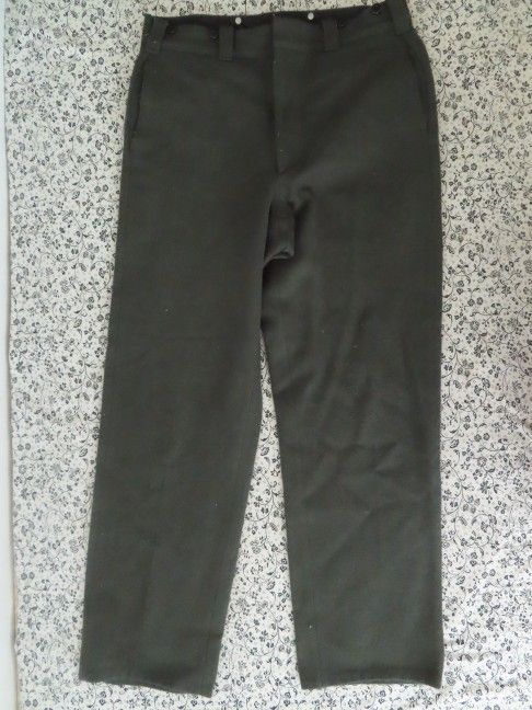 Vintage Woolrich Classics Pants Wool Malone Heavy 1439 Mens 34 Green USA Made