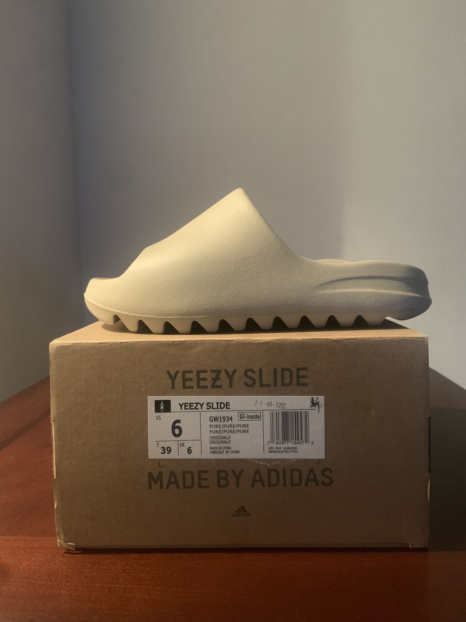 Adidas Yeezy Pure Slides