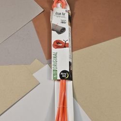 Nite Ize Gear Tie 32" Reusable Rubber Twist Ties, 2-Pack, Orange
