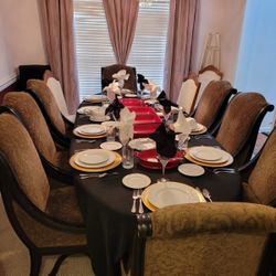 Dinning Room Set from the A.R.T. Collection.   