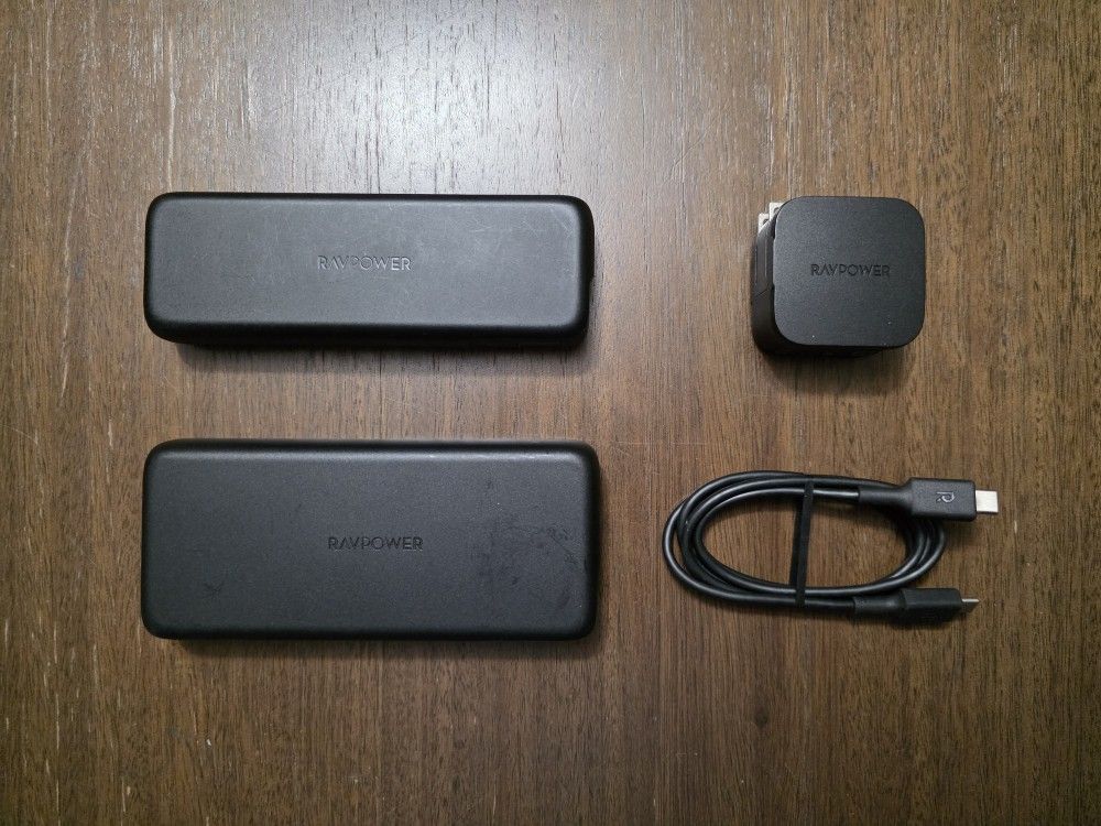 RAVPower Fast Charging Power Banks with Power Adapter Charger and Cables PD USB Type C iSmart USB A