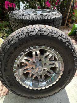 6 lug Chevy truck wheels 17”