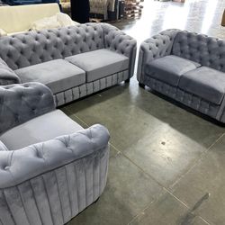 Gray Three-piece Sofa 