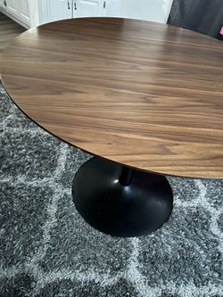 Kitchen round wooden/steel base dining table