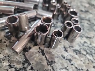 Lot Of 40 Sockets: 1/4 And 3/8 Drive,  6 Point And 12 Point