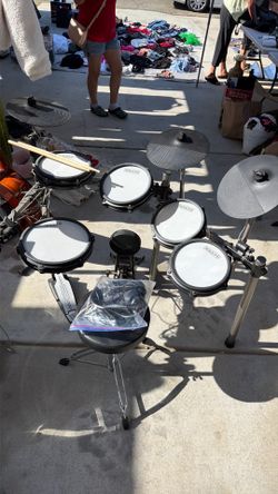 Electric drum set