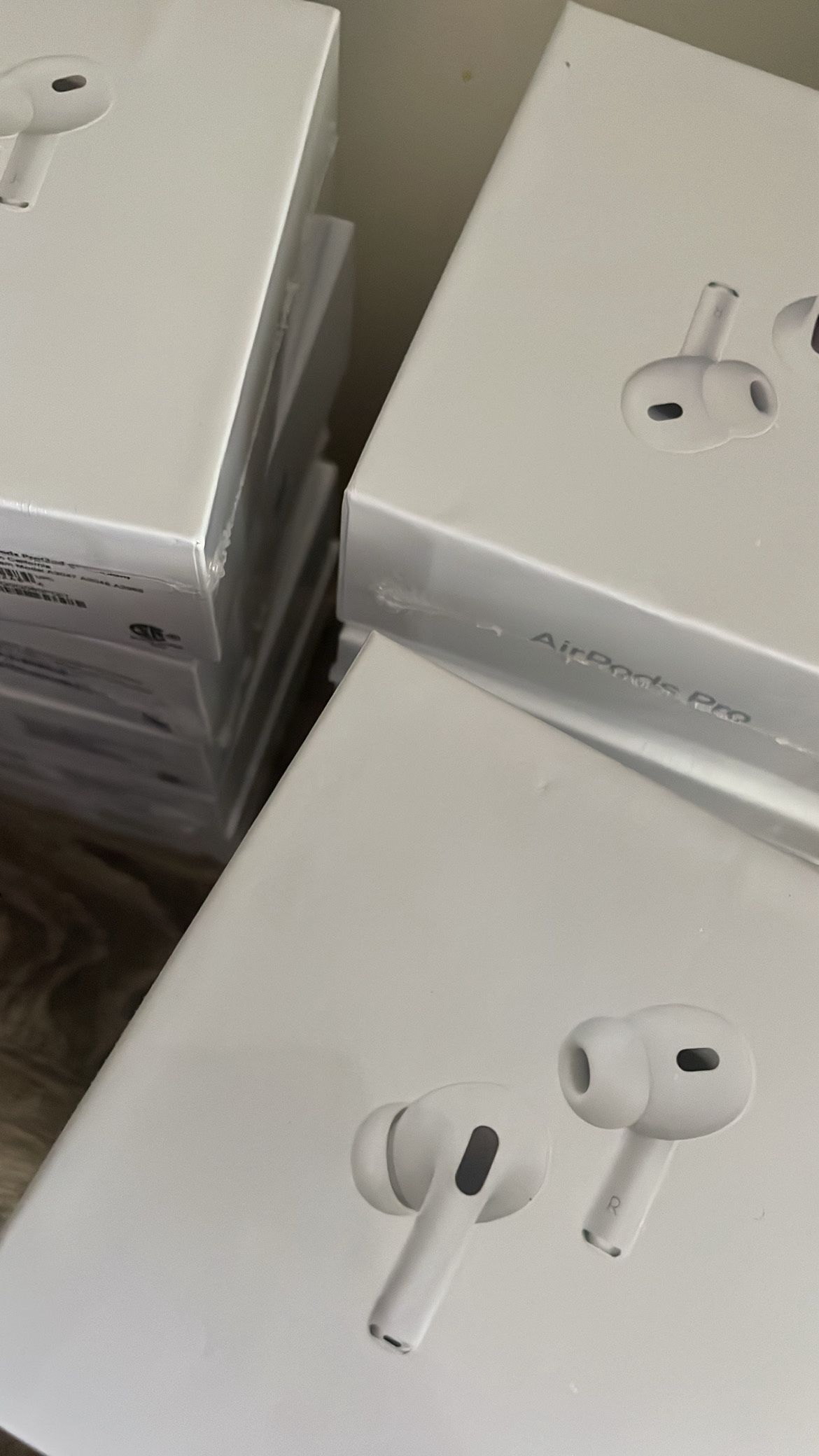 Air Pod Pro 2’s