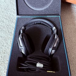 Sennheiser HD700