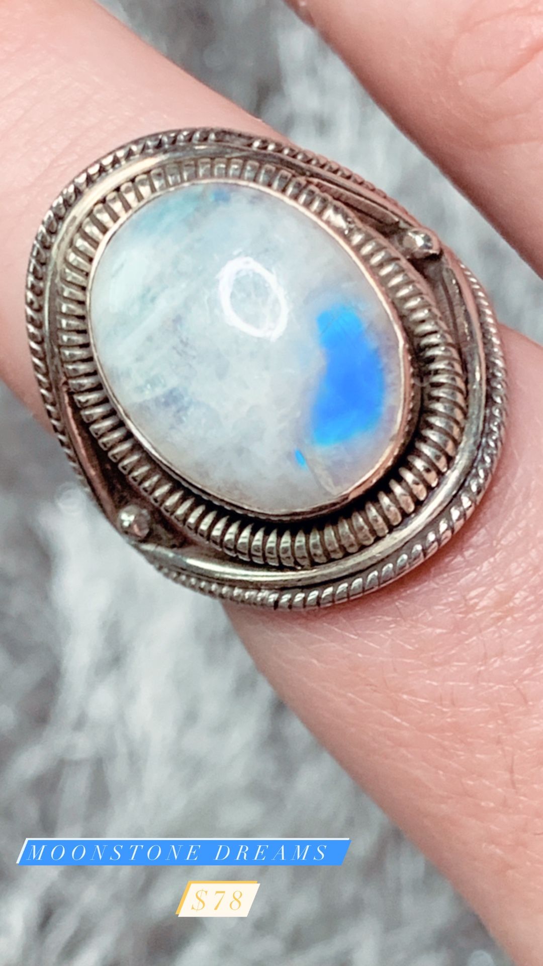 ✨Moonstone Dreams ✨ 925 Sterling Silver Oval Moonstone Ring 