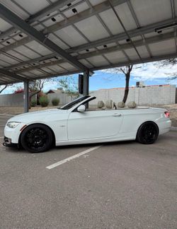 2010 BMW 335i Convertible Coupe