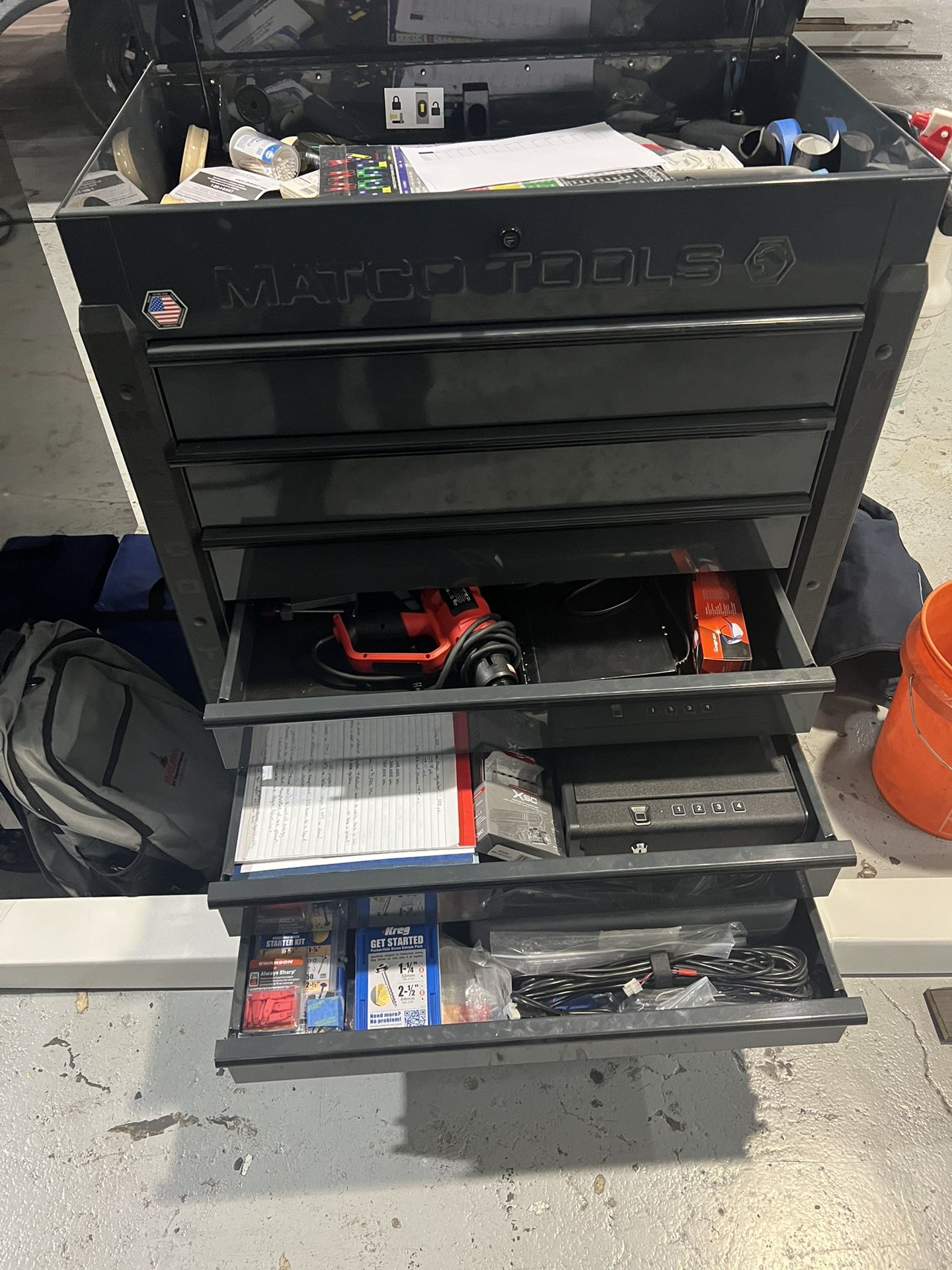 MatCo Roll Cart Toolbox w/Craftsman Mechanic Tool Set for Sale in