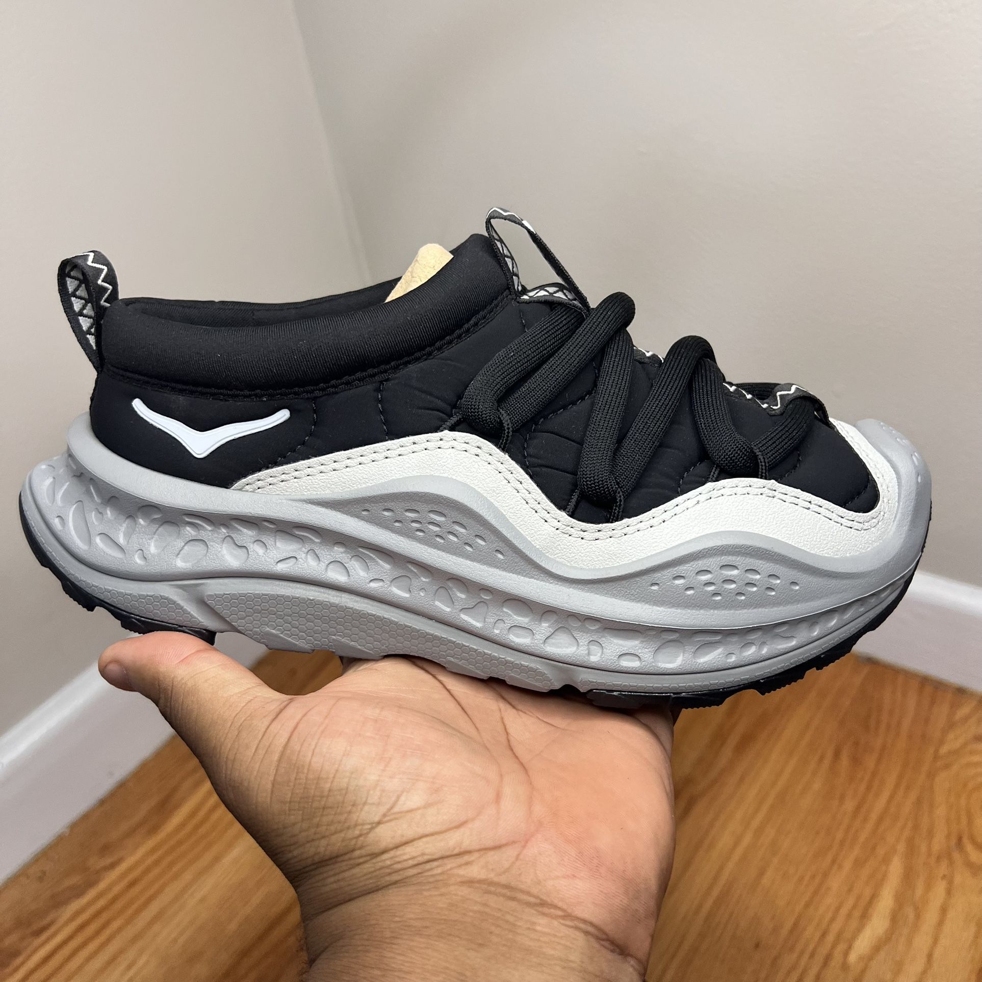 Hoka One One Ora Primo Black/Carbon 1141570-BBNB Size 5M/6W