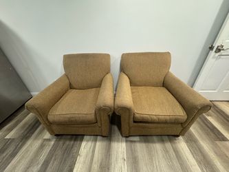 Couch set