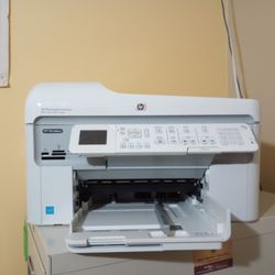 Printers/CD Player & Sewing Machine 