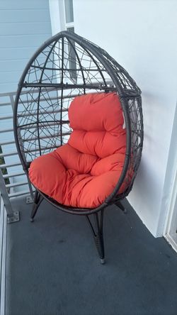 Brand new egg chair