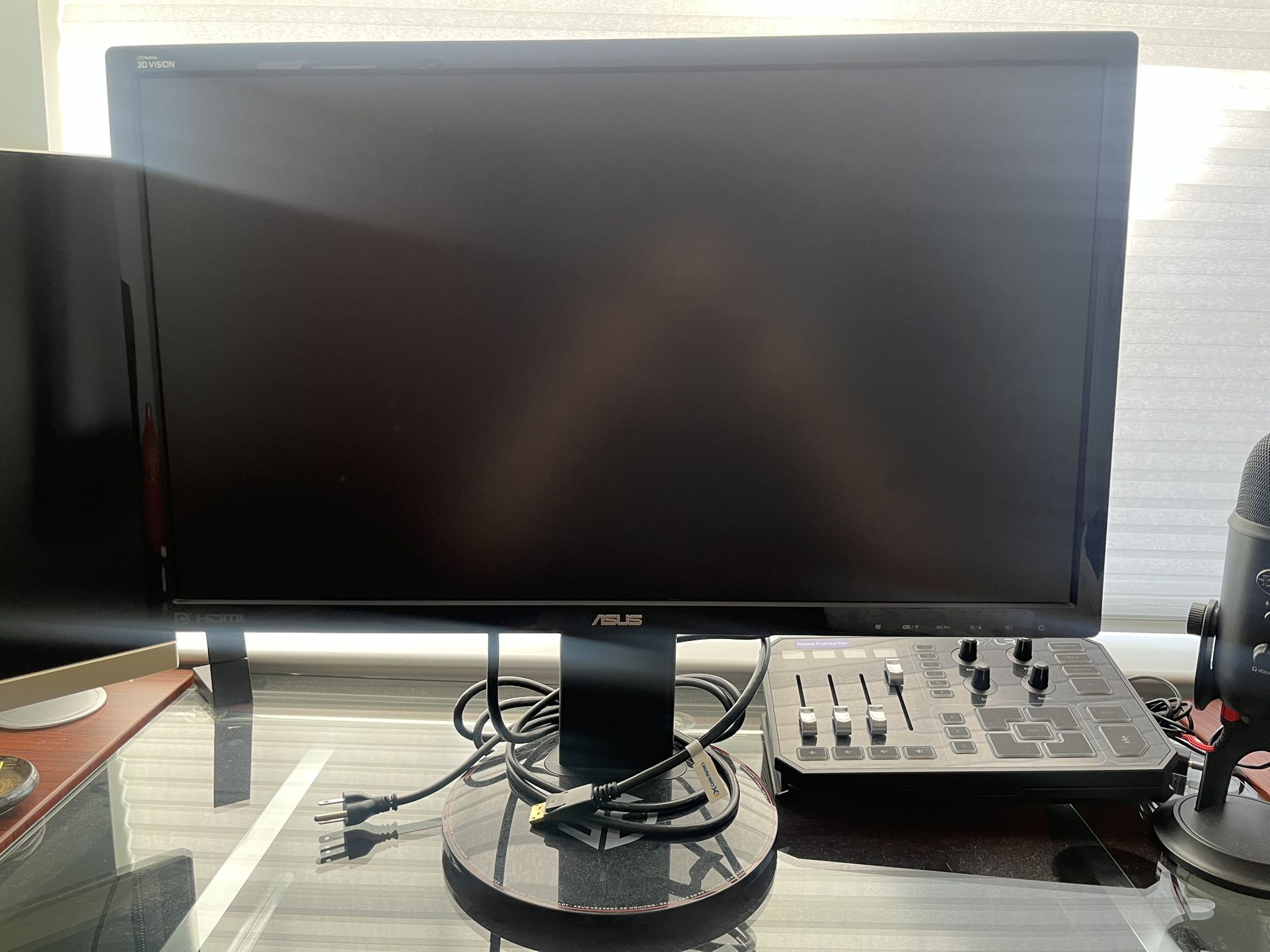 VG248QE 1080p 24” 144Hz 1ms Monitor