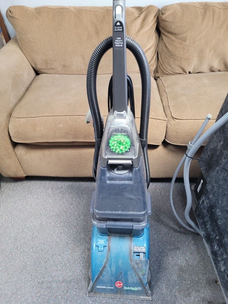 Hoover Power Scrub Deluxe Carpet Cleaner