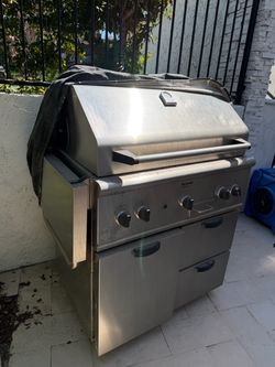 Thermador gasBBQ great condition