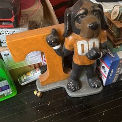 Tennessee Volunteers 22" Smokey Stone Mascot Collegiate
