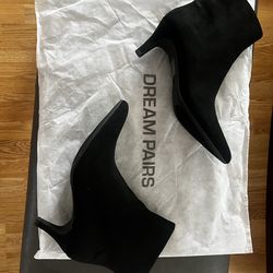 Women’s Pointed-Toe Stiletto Ankle Boots