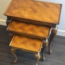 Vintage Italian Louis XV Nesting Tables – Set of 3