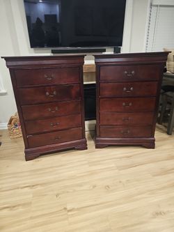 Set of 2 Chest of Drawers