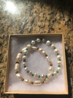 Freshwater pearl bracelet size 7 inches