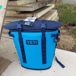 Yeti M20 Backpack Cooler