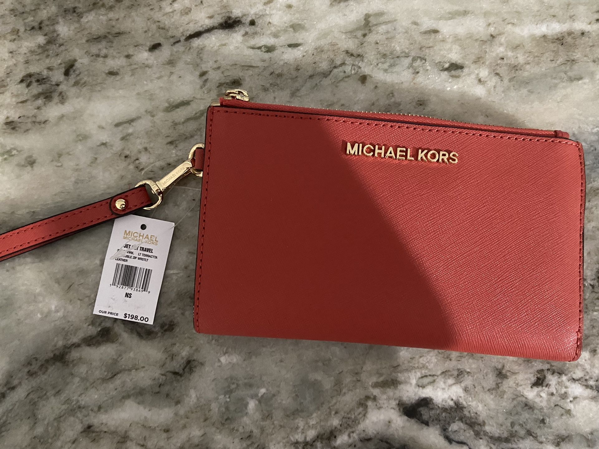 Micheal Kors Wristlet
