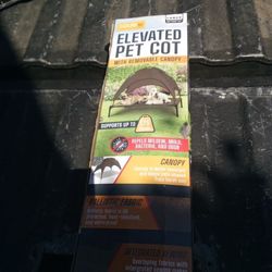 Elevated Pet Cot